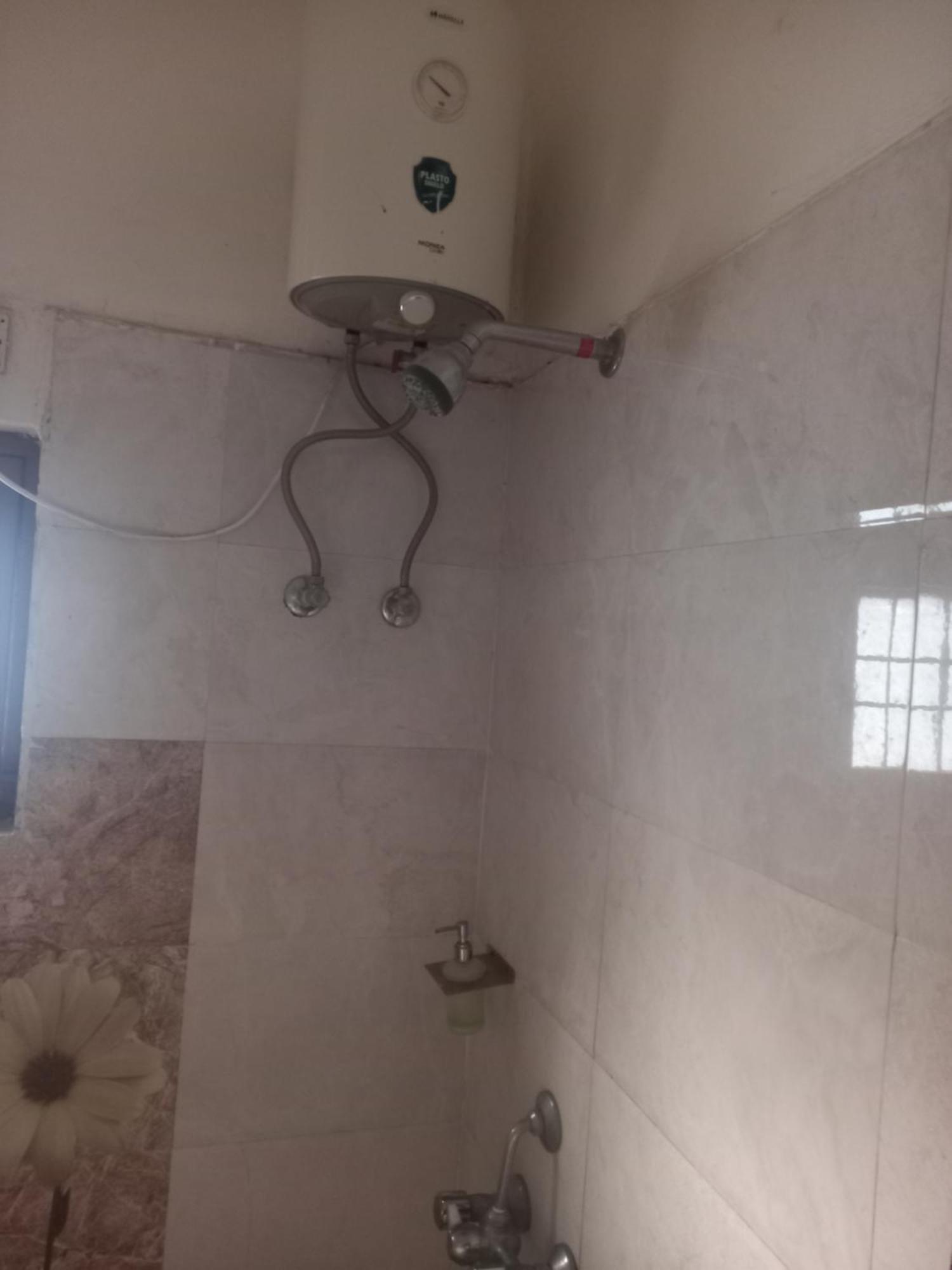 The English Gaon 4 Bhk Bhopal Exterior photo